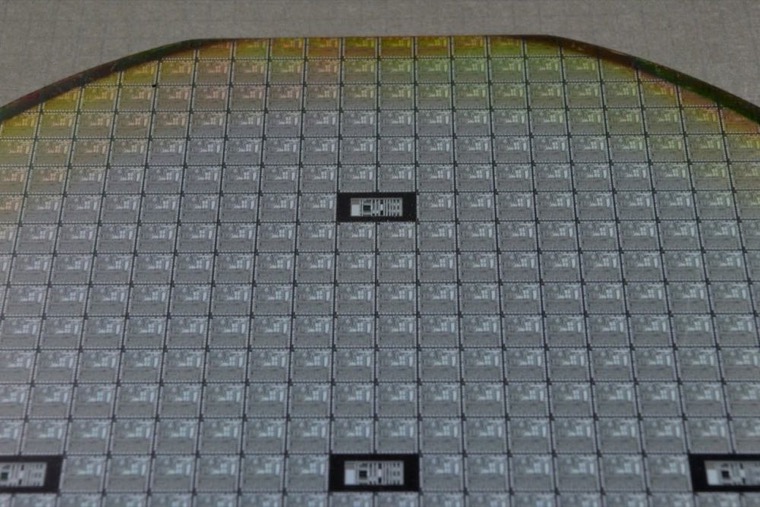 MEMS 探针卡相关晶圆测试场景图