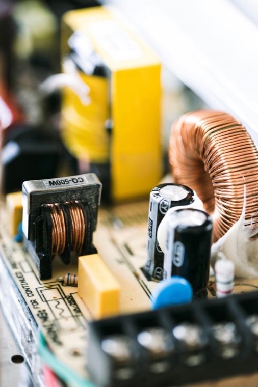 探针与配套耗材相关电子元件场景图